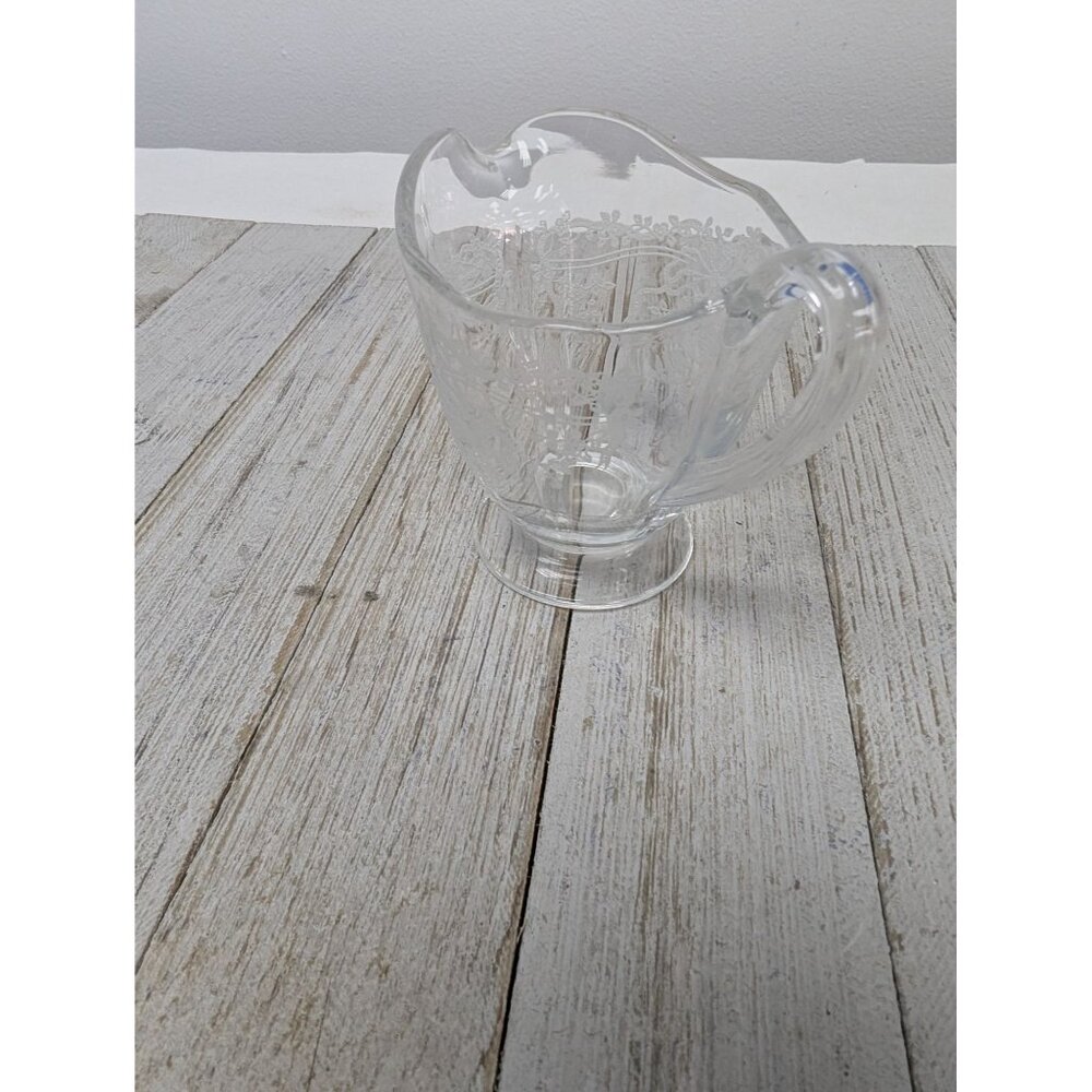 Vintage Etched Depression Glass Fostoria Romance Creamer - Picture 3 of 6